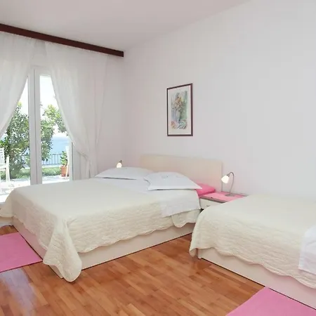דירה In With Sea View, Terrace, Air Conditioning, Wifi 849-3 פודגורה